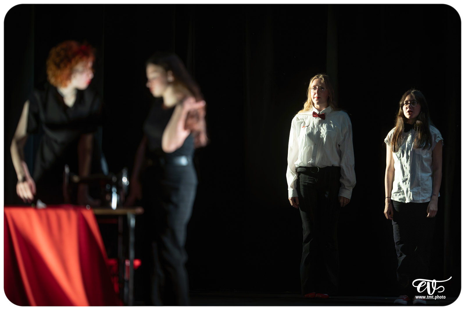 BLANCHE-NEIGE FOUTUE FORET